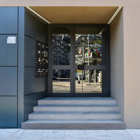 New Plaza Apartment3 *